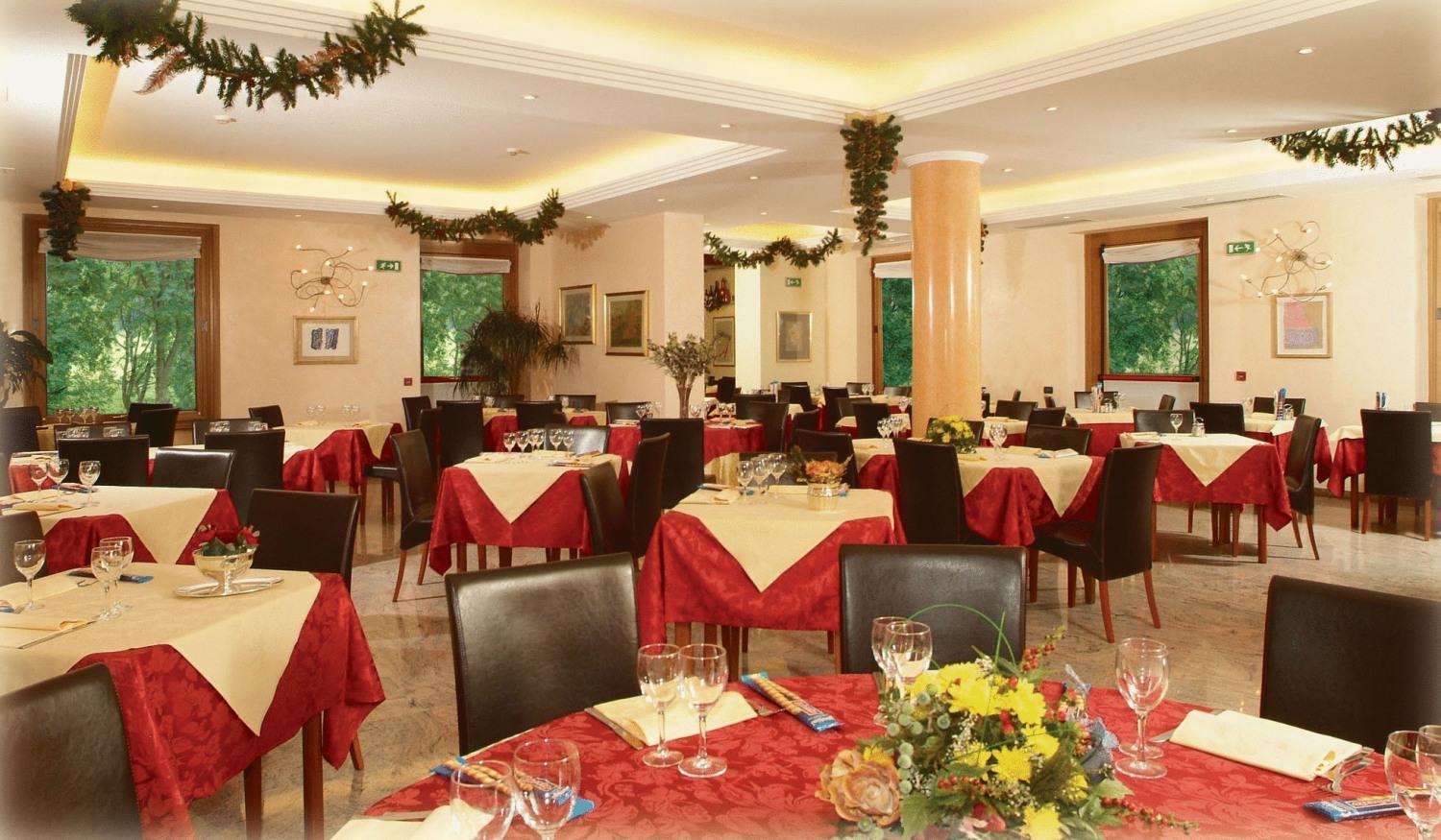 Hotel Ristorante Costa Costa Valle Imagna Екстер'єр фото